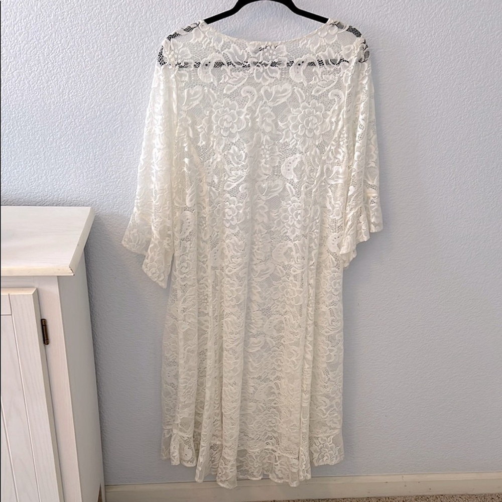 Tiana B. Chic White Lace Cover Up - Picture 2 of 2